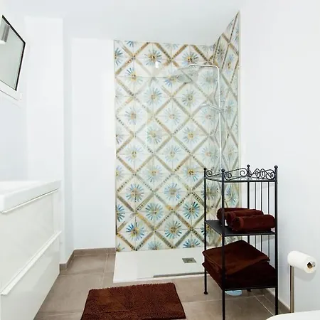 El Charco I - By Az 아파트